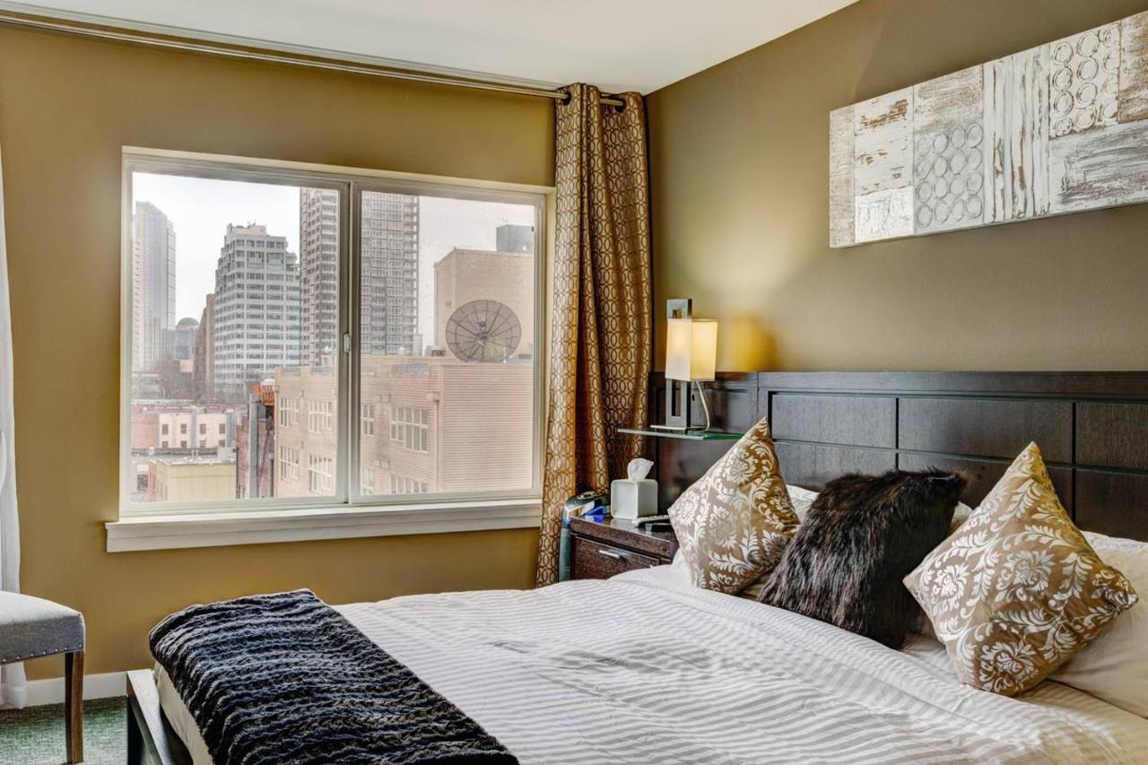 Modern Downtown Top Floor Penthouse With Bay Views Seattle Buitenkant foto
