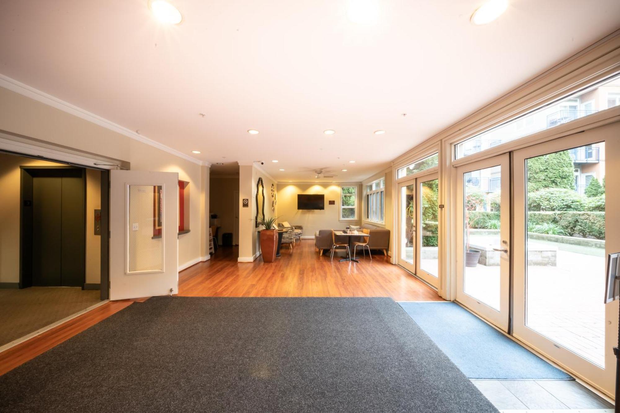 Modern Downtown Top Floor Penthouse With Bay Views Seattle Buitenkant foto